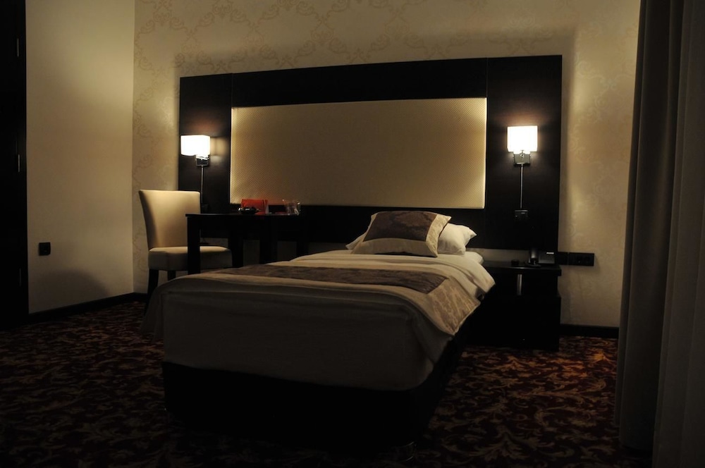 Single Room photo 2