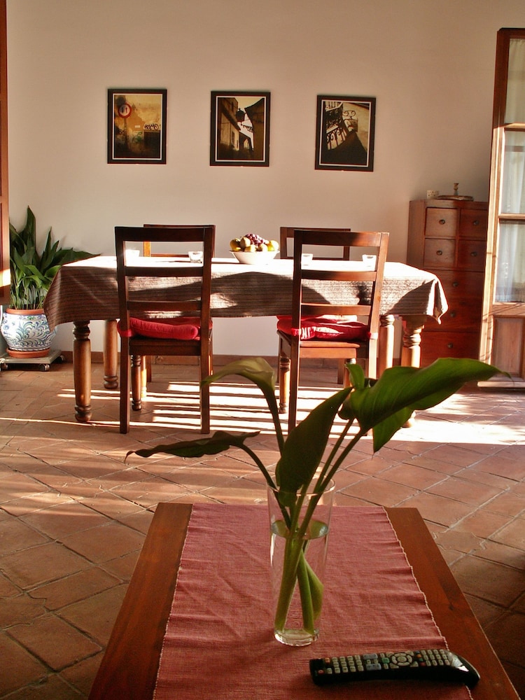 Two Bedroom Apartment with Private Bathroom and kitchen