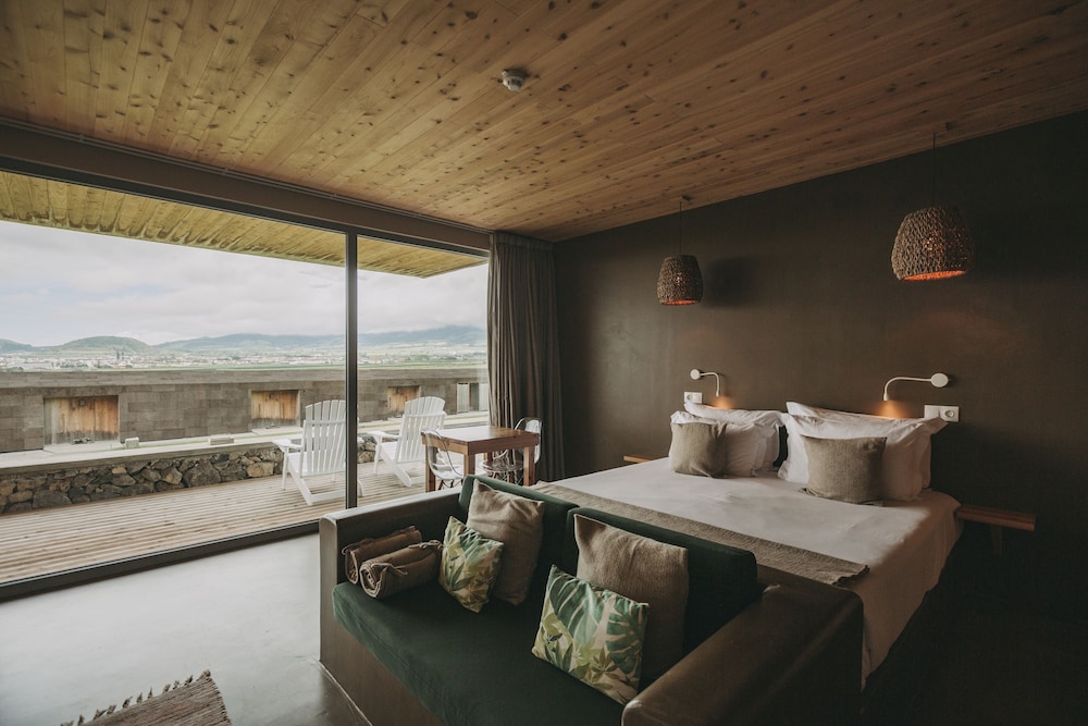 Superior Studio, Hot Tub, Partial Sea View