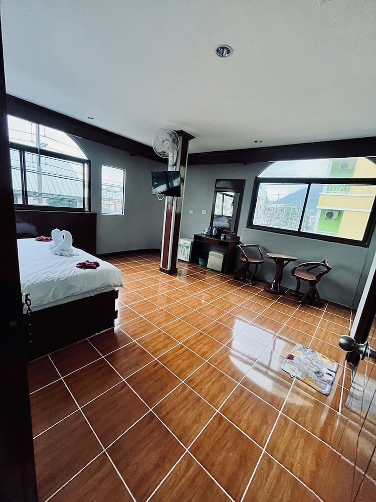 Superior Double Room - Photo 11