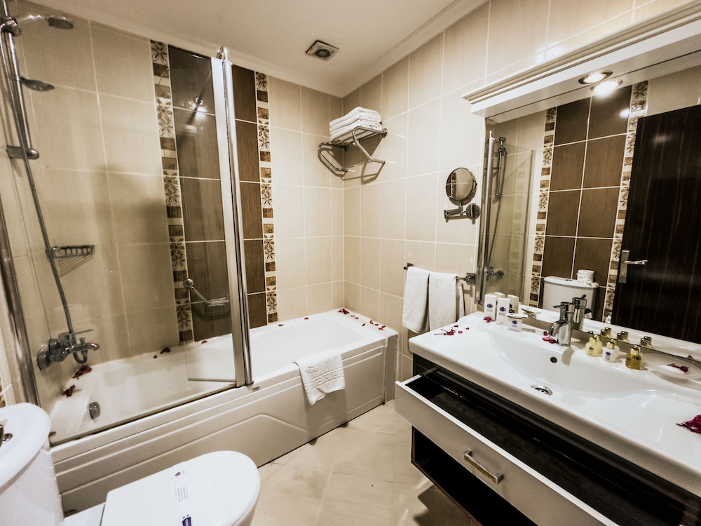 Family Suite, 2 Bedrooms photo 2