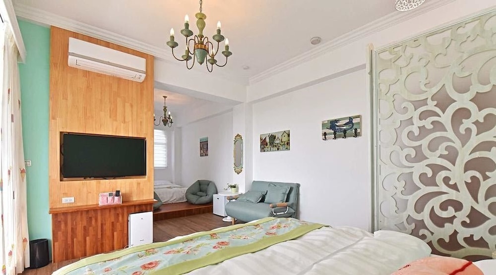 201 Quadruple Room - Photo 2
