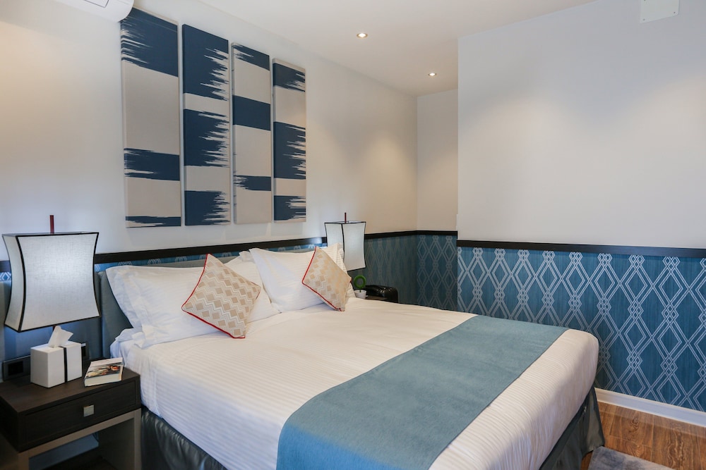Executive Suite, 1 Bedroom, Non Smoking, City View