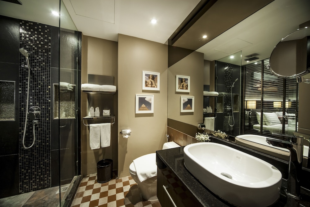 Continent Twin Room