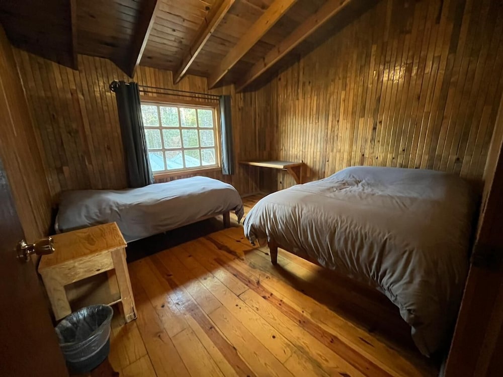 Signature Cabin (3)