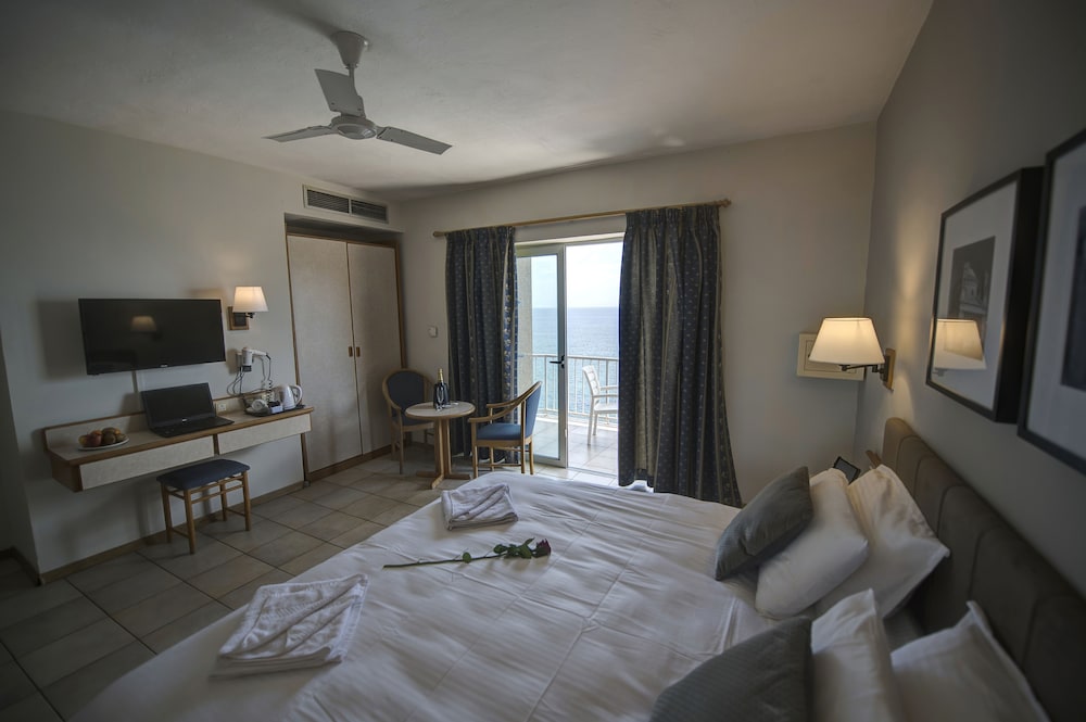 Double / Twin Sea View - Photo 1