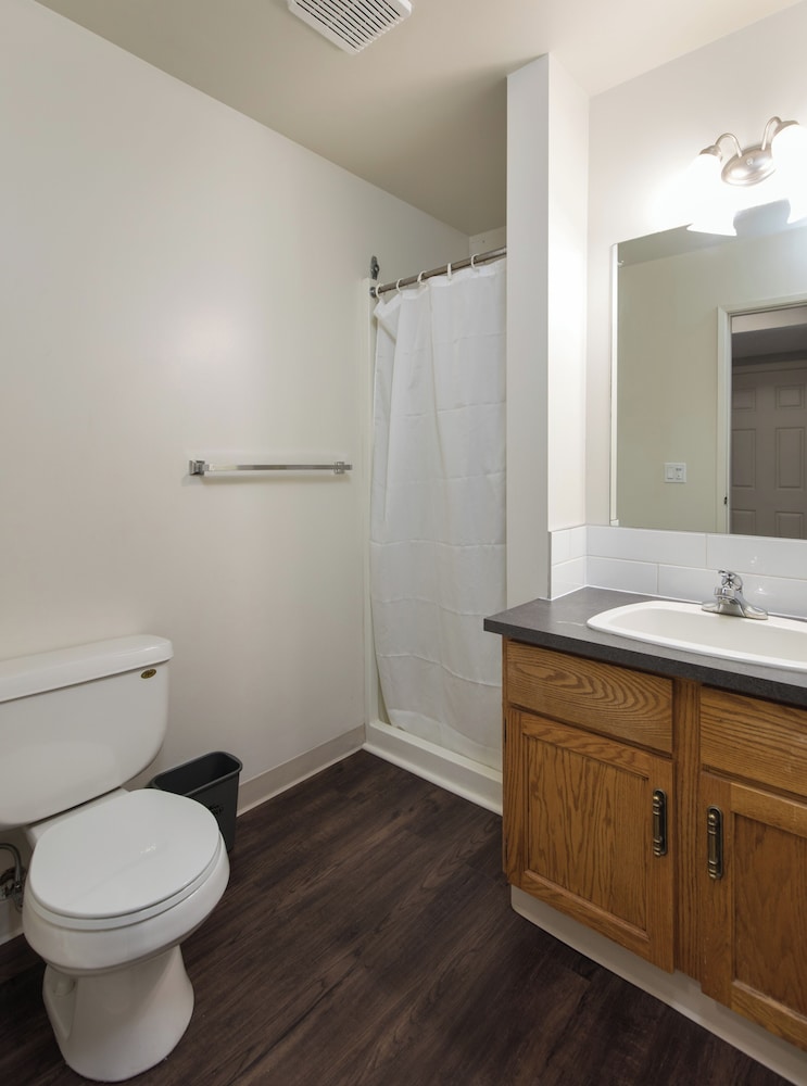 Economy Apartment photo 3