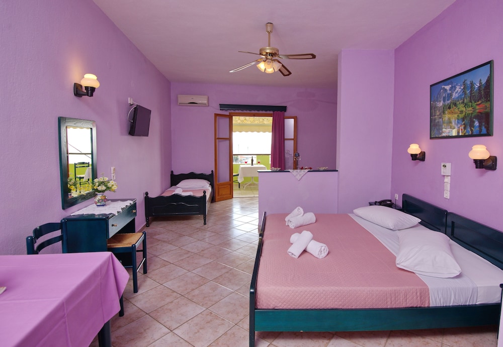 Studio, Sea View (4 Adults) - Photo 1