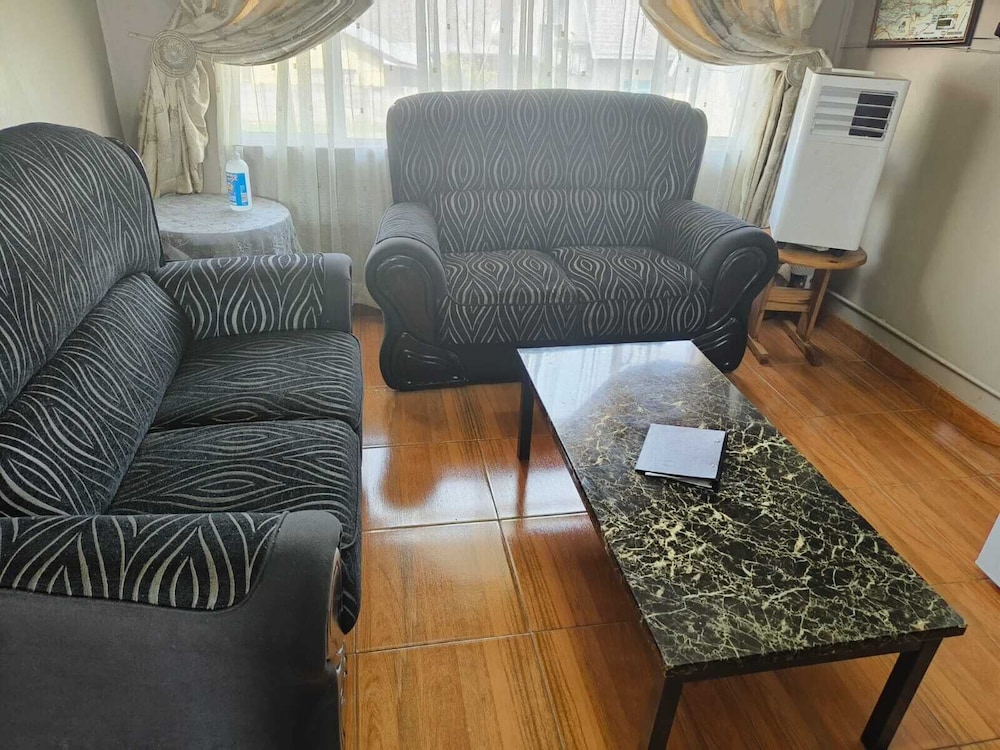 Family Apartment photo 2