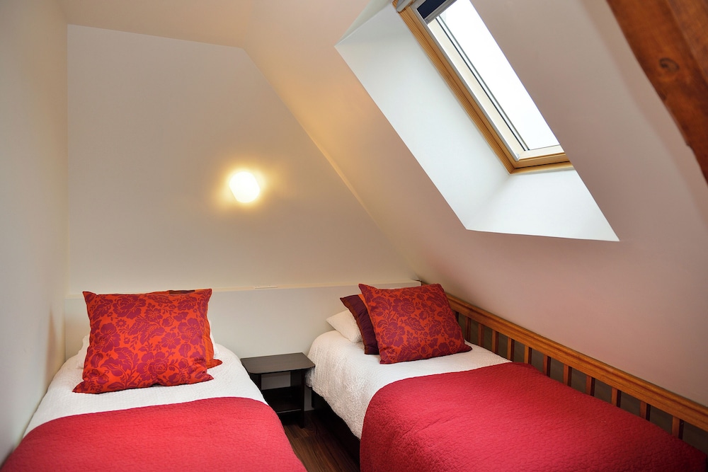 Family Quadruple Room photo 2