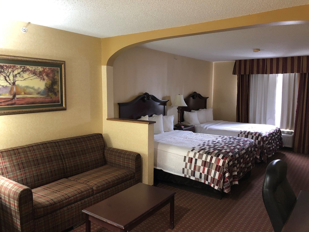 Suite, Multiple Beds, Non Smoking photo 1