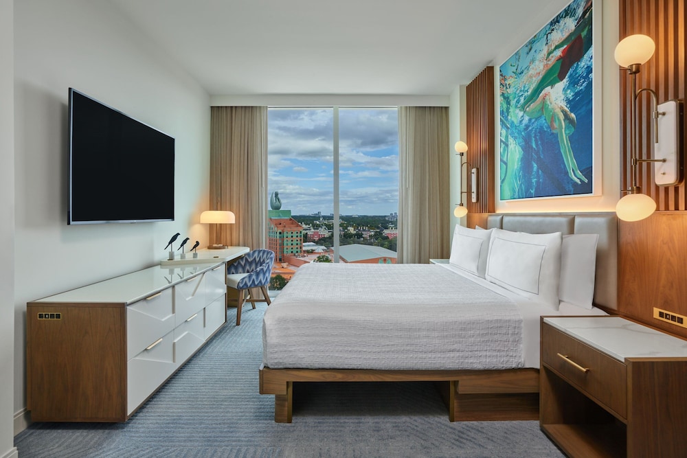 Signature Suite