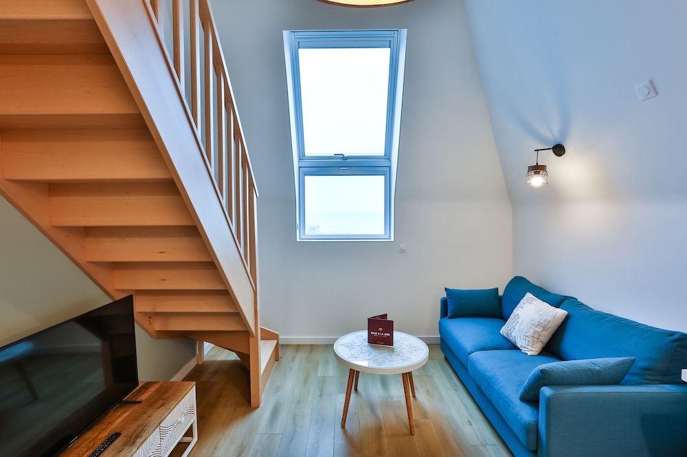 Apartment, 1 Bedroom, Sea View, Mezzanine (sans balcon) photo 2