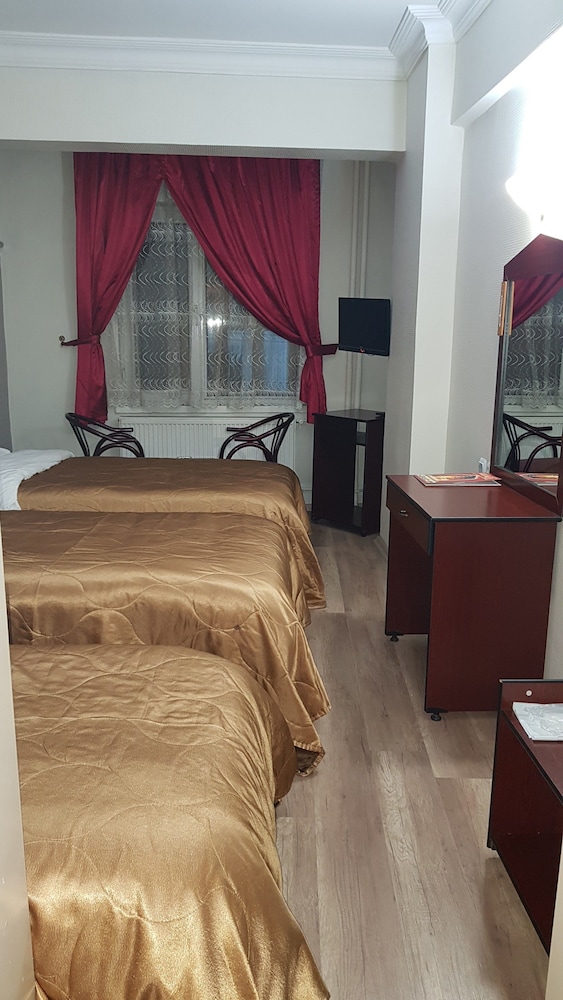 Standard Room photo 1