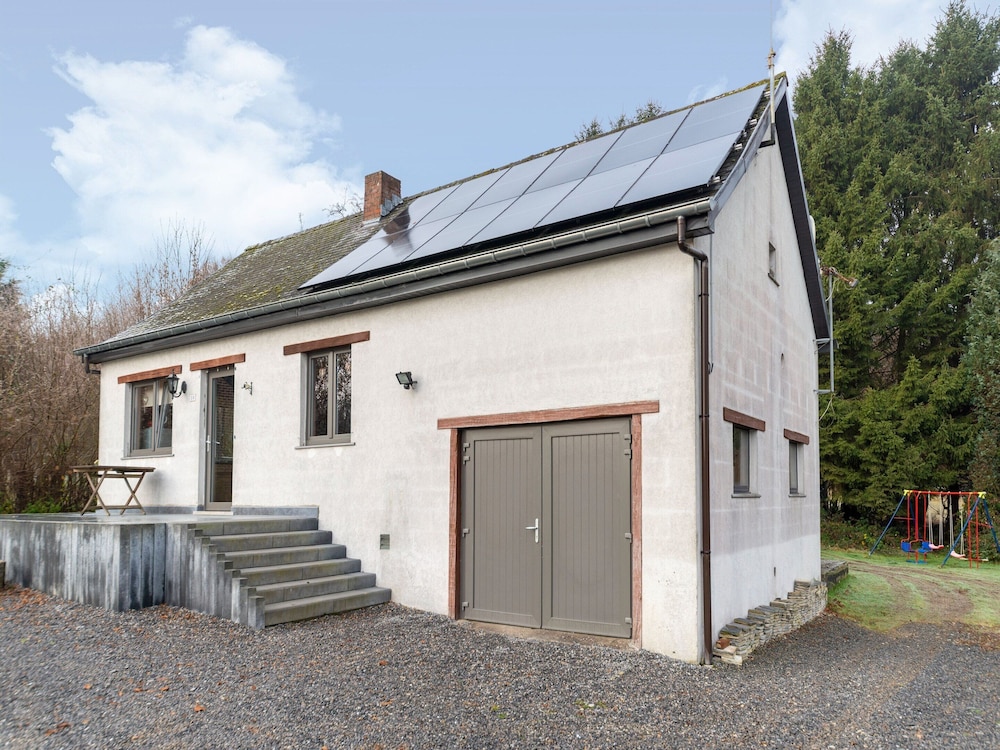 Villa photo 1