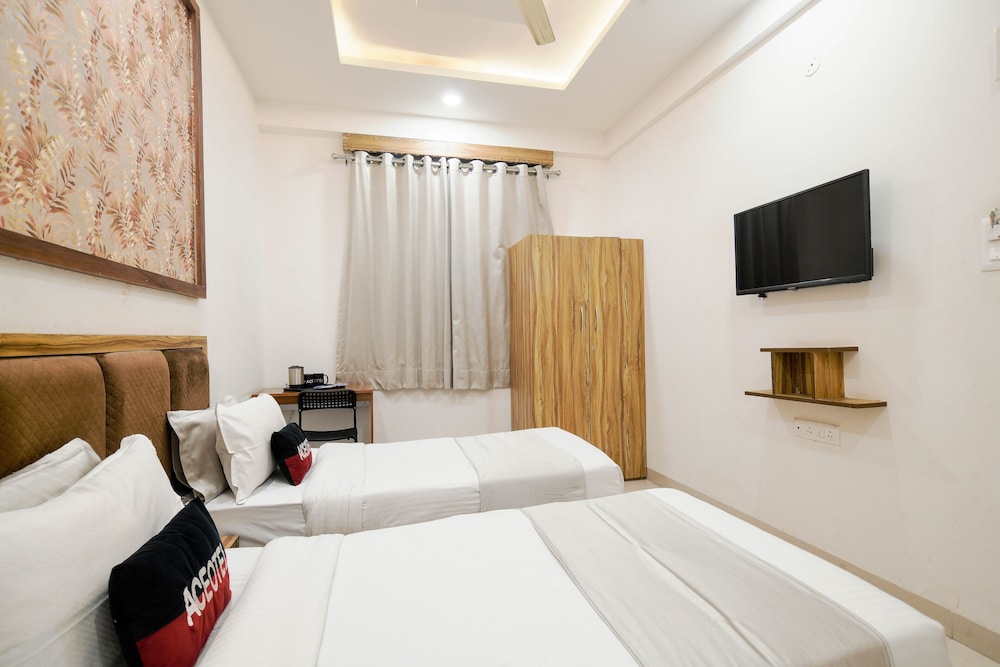 Deluxe Twin Room - Photo 8