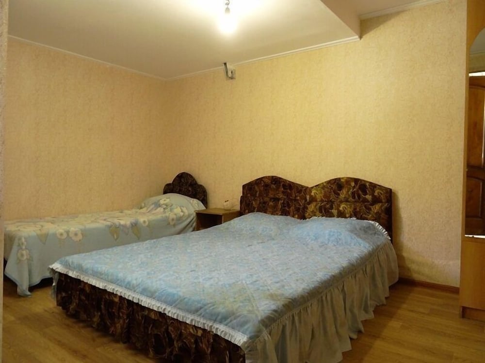 Economy Triple Room, Mountain View photo 3
