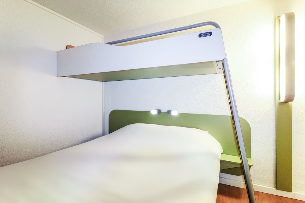 Triple Room, Multiple Beds photo 2