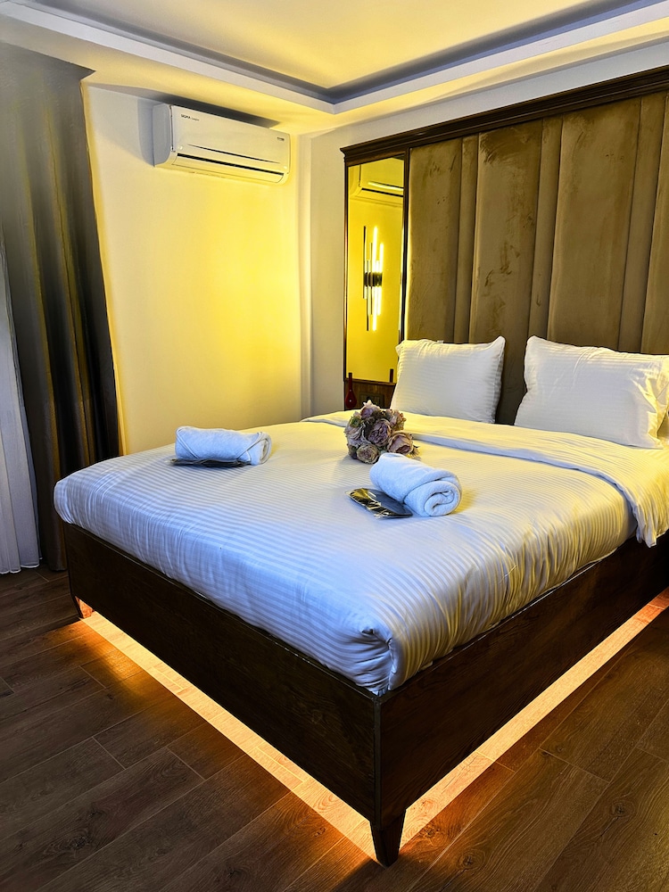 Deluxe Double Room photo 1