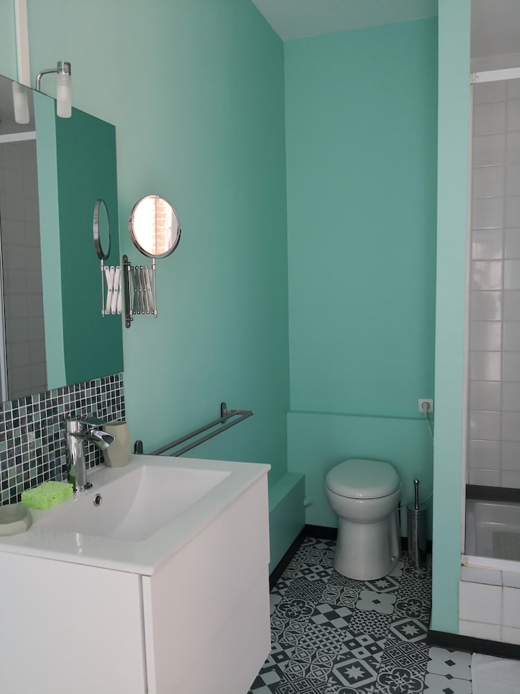 Comfort Double or Twin Room, 2 Twin Beds (Jade) photo 2