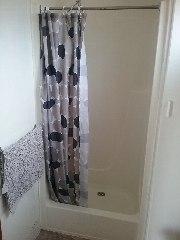 Standard Suite, 2 Bedrooms, Kitchen (Cabin 4) photo 3