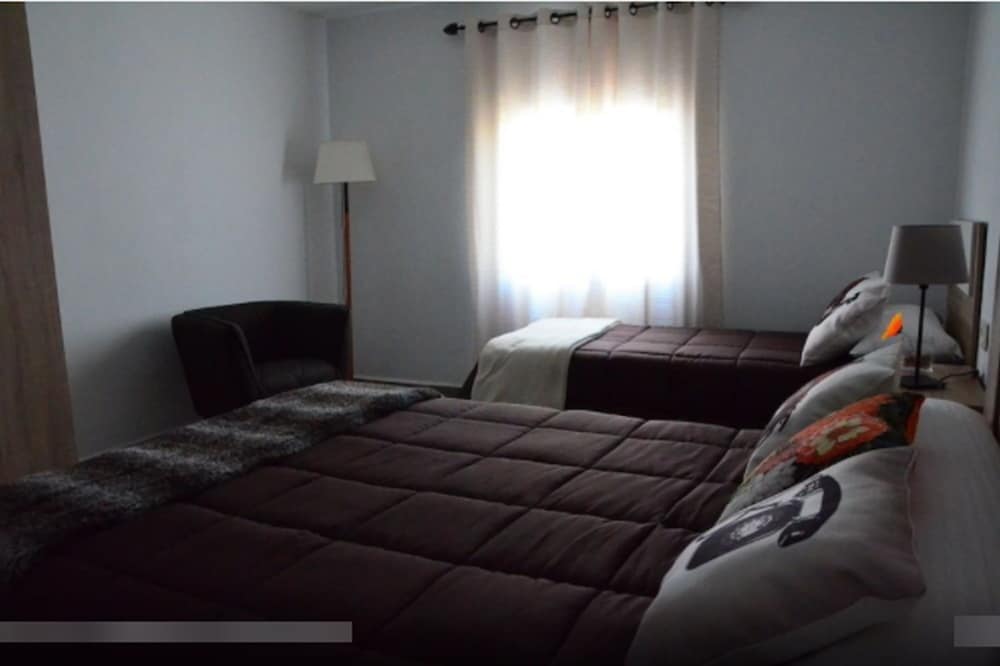 House, 4 Bedrooms, Private Pool