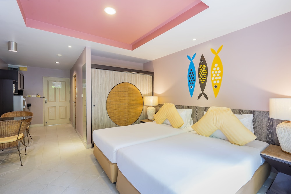 Standard Garden View Twin Bed - Photo 4