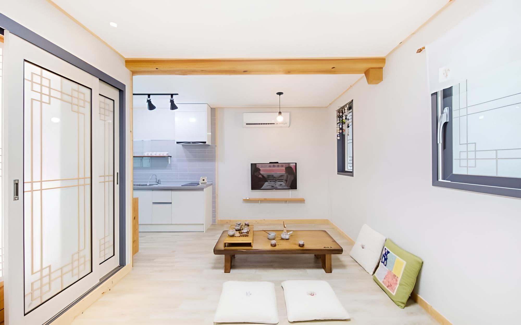 Room (Building 3 (Private BBQ)) photo 1