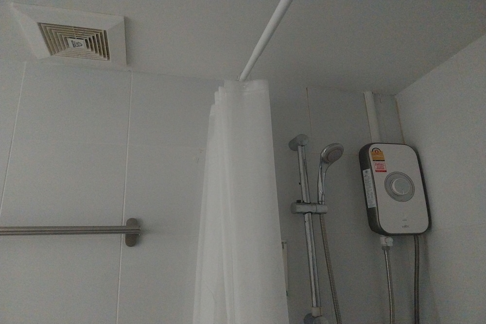 Standard Twin Room photo 2