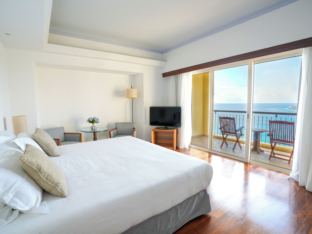 Executive Suite, 2 Bedrooms, Sea View - Photo 4