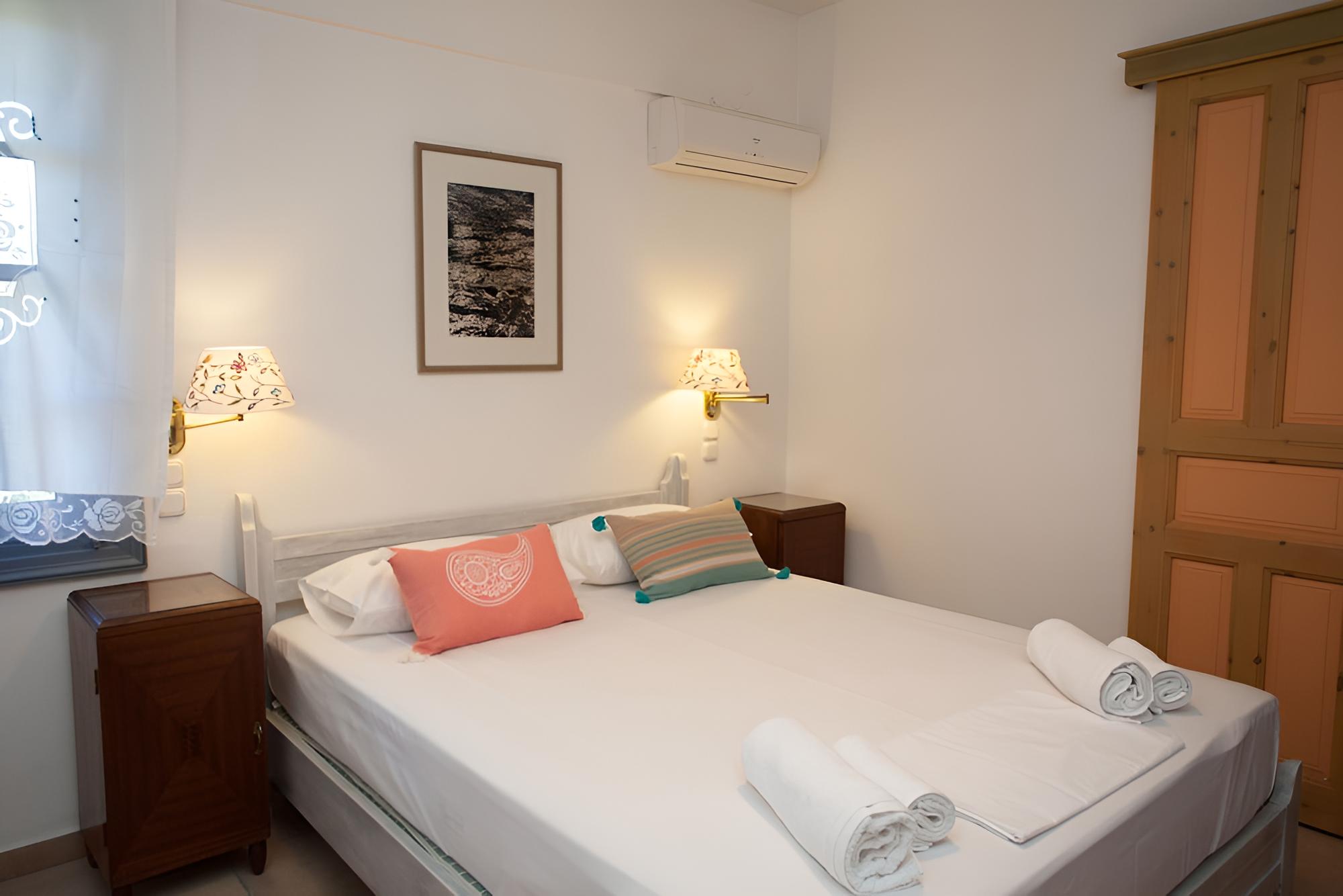House, 3 Bedrooms photo 1