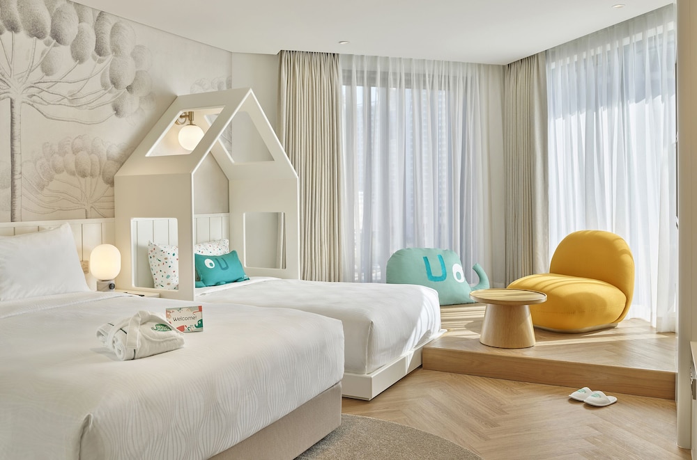 Kids Deluxe Ocean View Twin