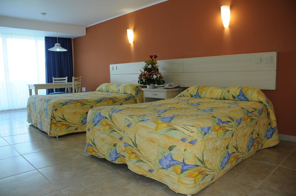 Lake View Room photo 1