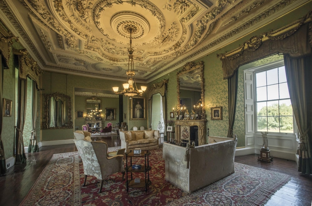 Villa photo 3