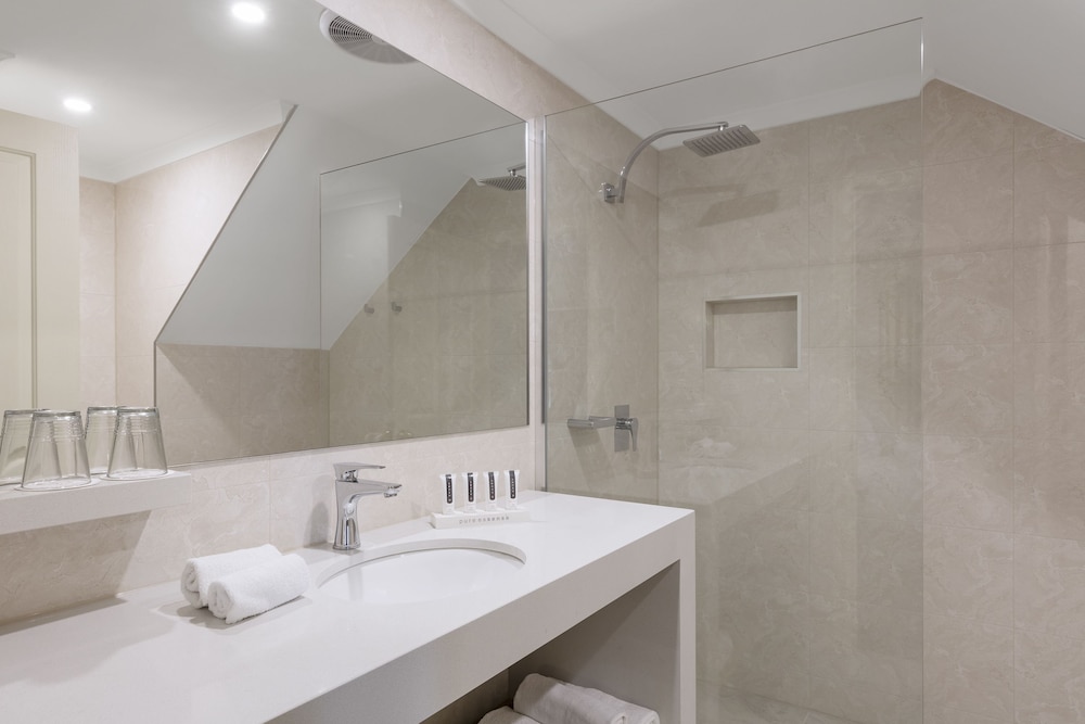 Apartment, 2 Bedrooms, Non Smoking, 2 Bathrooms - Photo 3