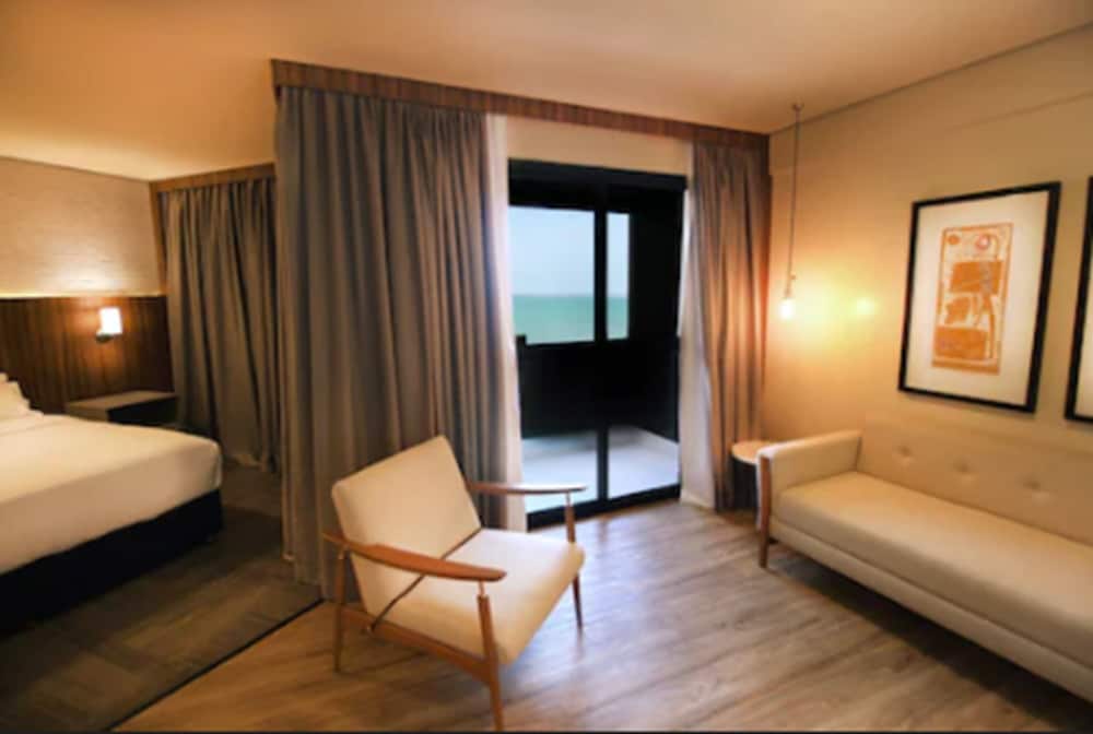 Suite, 1 King Bed, Balcony, Sea View - Photo 7