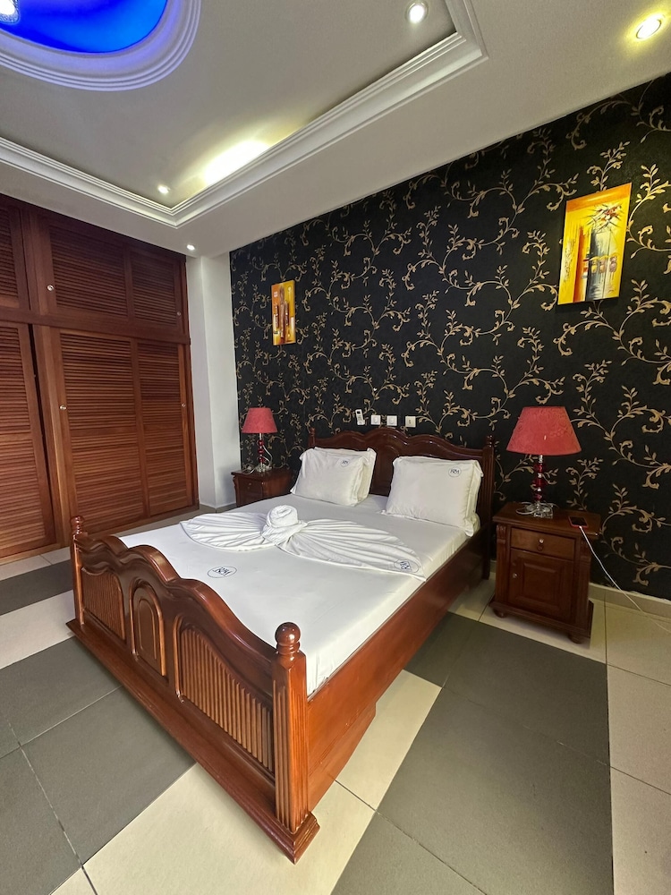 Deluxe Apartment, Balcony, City View