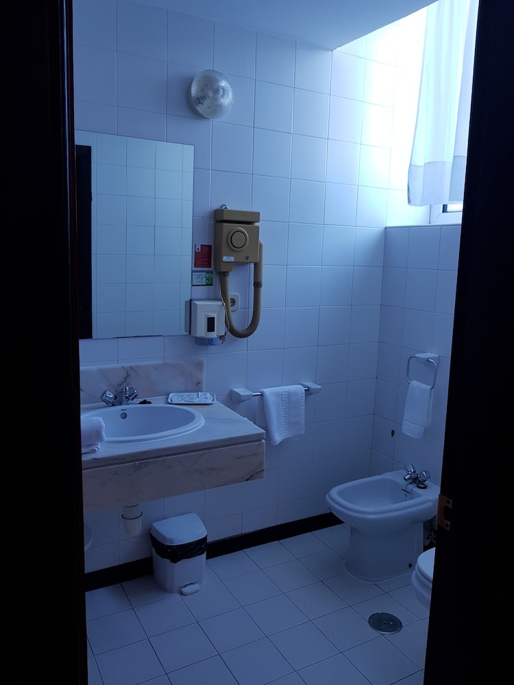 Double or Twin Room photo 2
