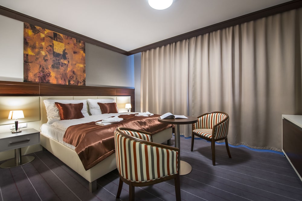 Standard Double Room, 1 Queen Bed photo 2