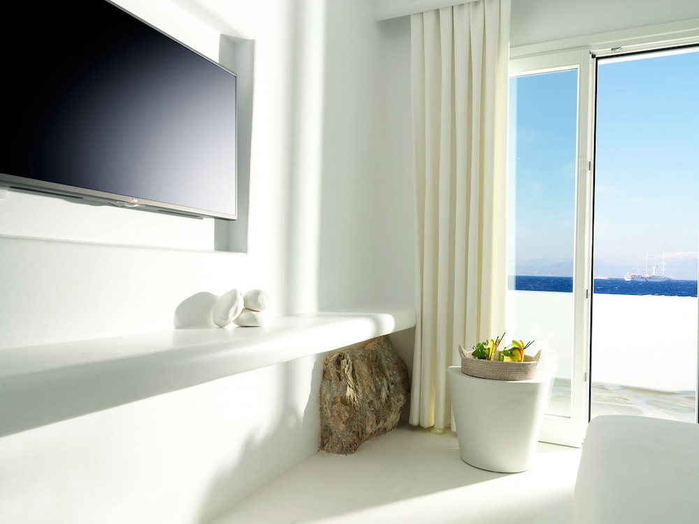Deluxe Double Room, Sea View - Photo 6