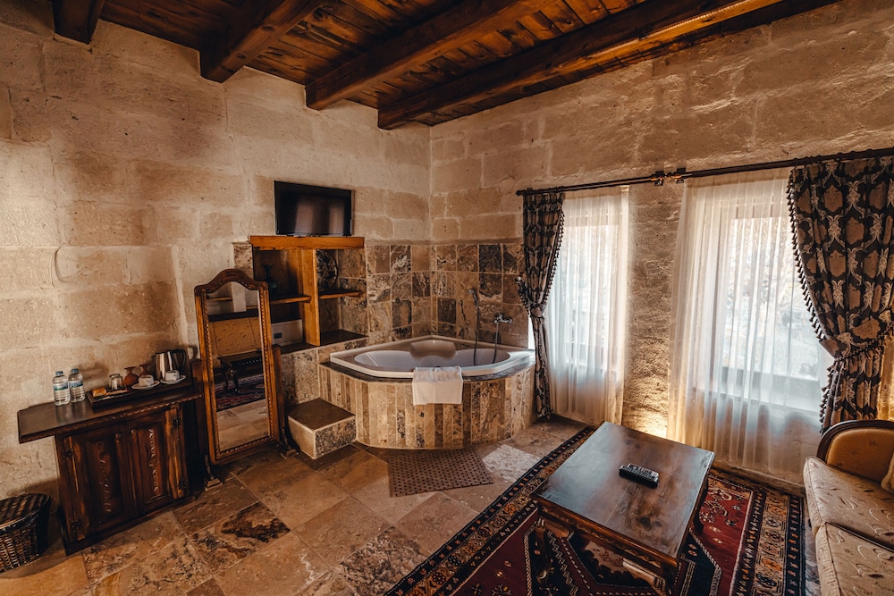King Room Jacuzzi photo 3