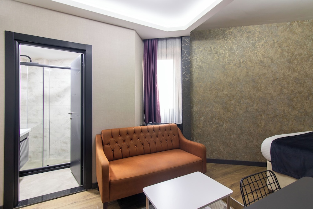 Standard Room photo 2