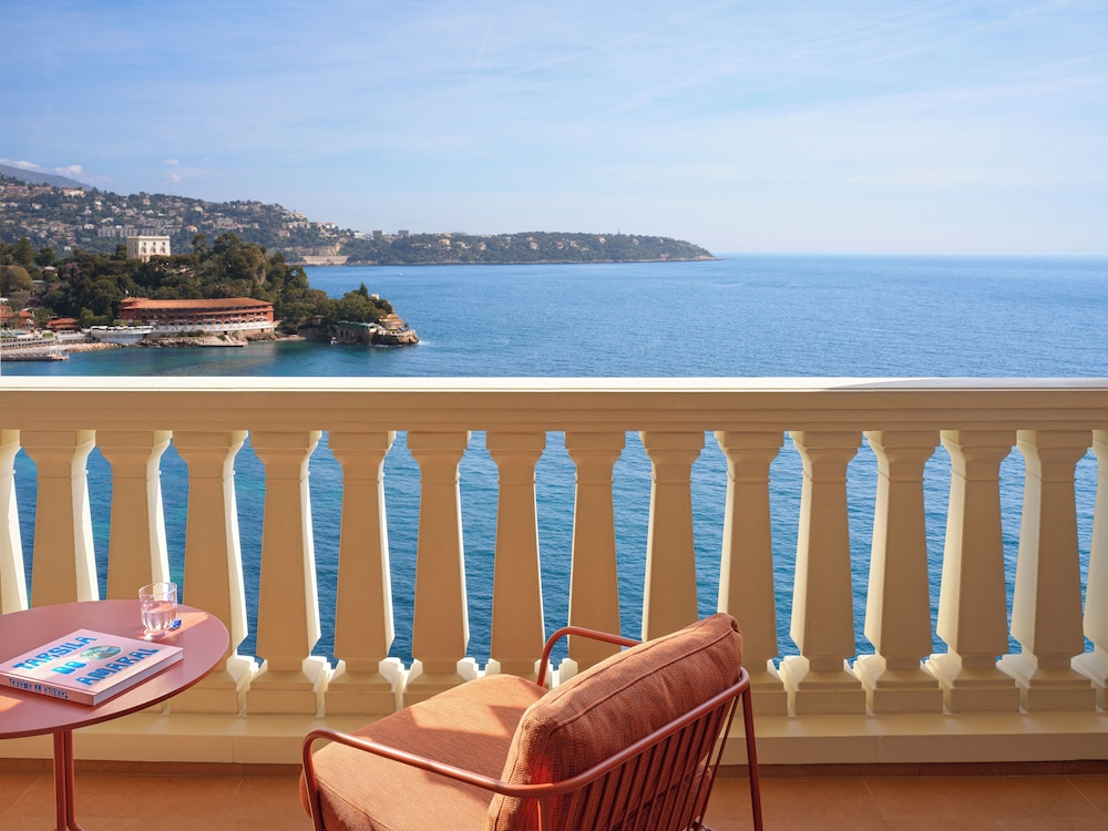 Junior Room, Sea View