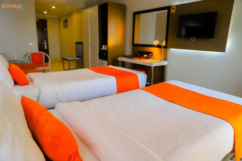 Superior Double or Twin Room, 1 Bedroom, Smoking photo 2