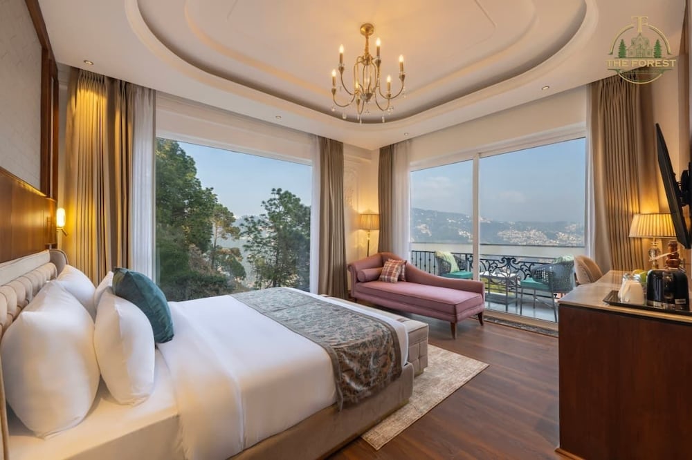 Luxury Room, Balcony, Mountain View