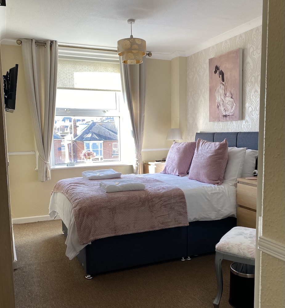 Double Room, Ensuite (Room 4) photo 1