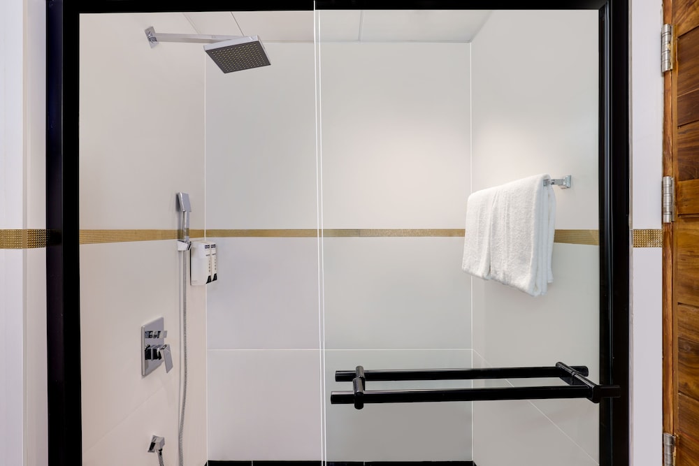 Superior Double Room - Photo 4