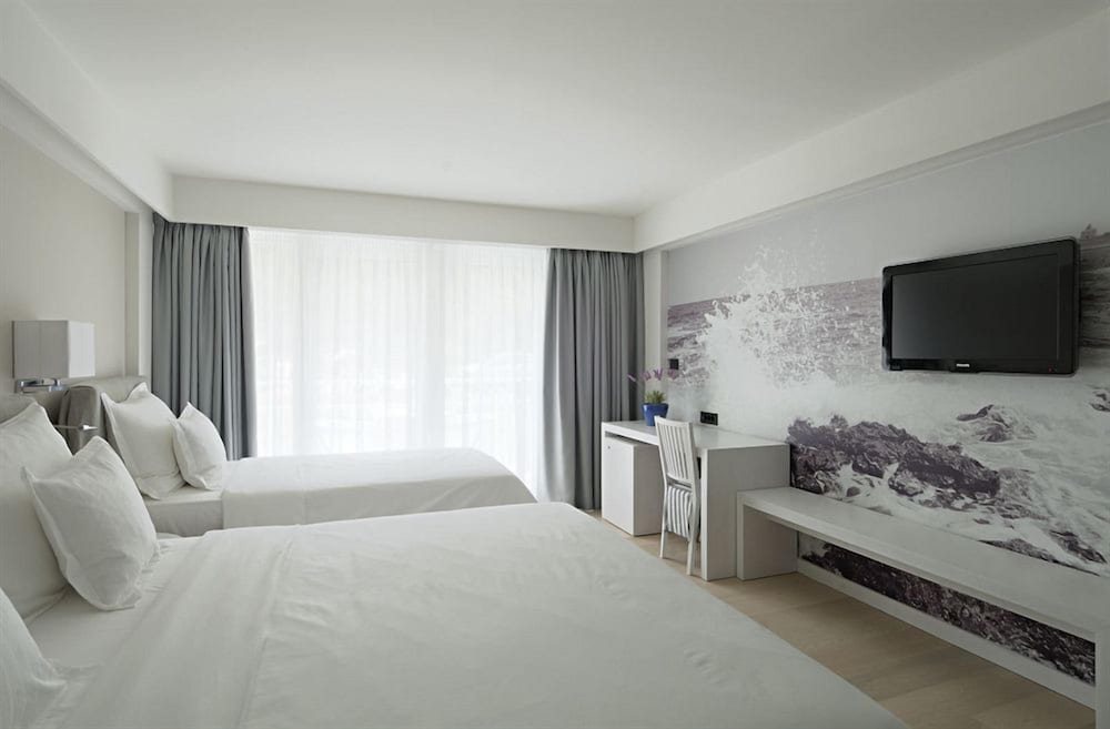 Double Room, Balcony, Park View
