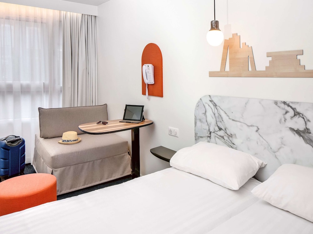Standard Room - Photo 8