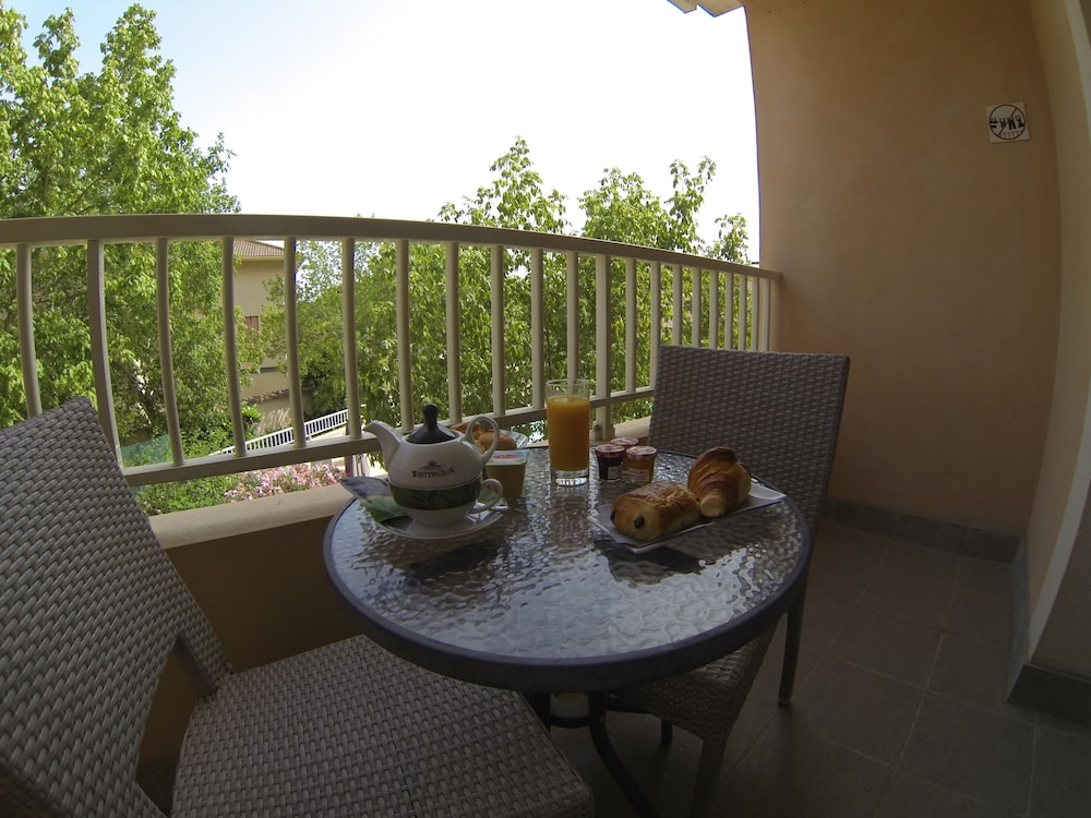 Superior Double Room, Balcony, Courtyard Area photo 3